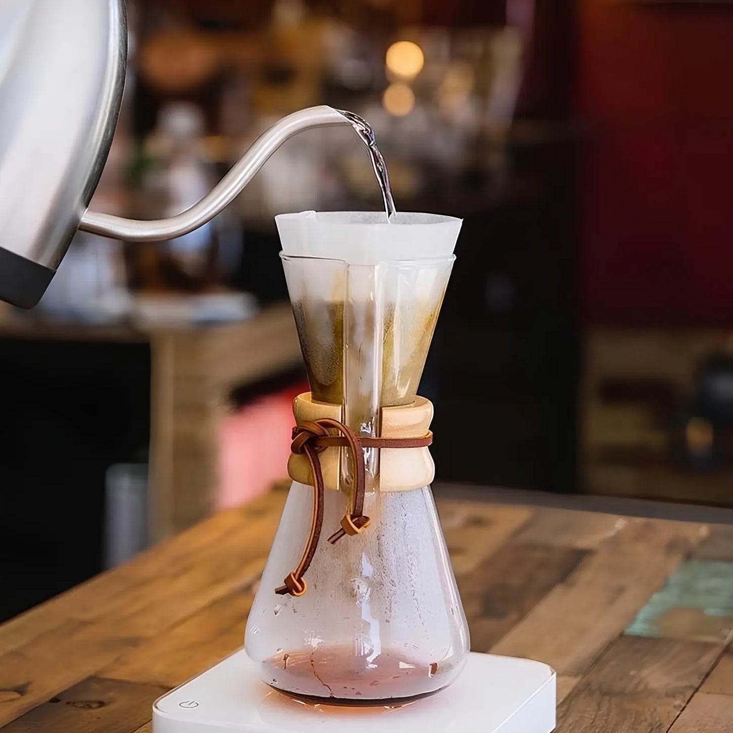 Chemex zaparzacz do kawy 3 filiżanki podczas parzenia kawy w kawiarni – filtr papierowy i drewniany kołnierz