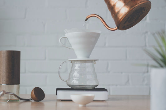 Kawa specialty z dripa. Jak powstała ta metoda parzenia kawy, jak przyrządzić kawę w dripie?