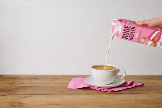 Roślinna rewolucja w filiżance – napój sojowy w Twojej kawie