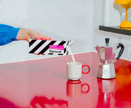 "Mleko" Sproud: poznaj zalety i zastosowanie roślinnej alternatywy
