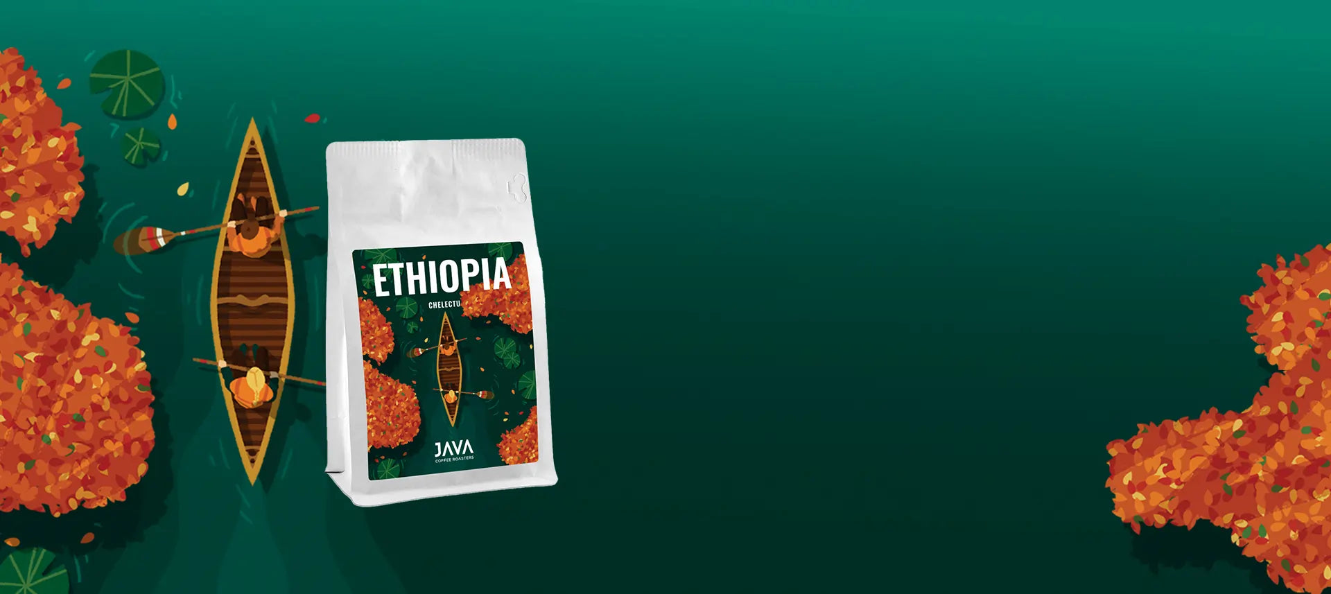 Opakowanie kawy Ethiopia Chelektu na tle jesiennego jeziora z kajakiem i pomarańczowymi liśćmi – baner JAVA Coffee Roasters - Listopadowa kawa miesiąca 2025