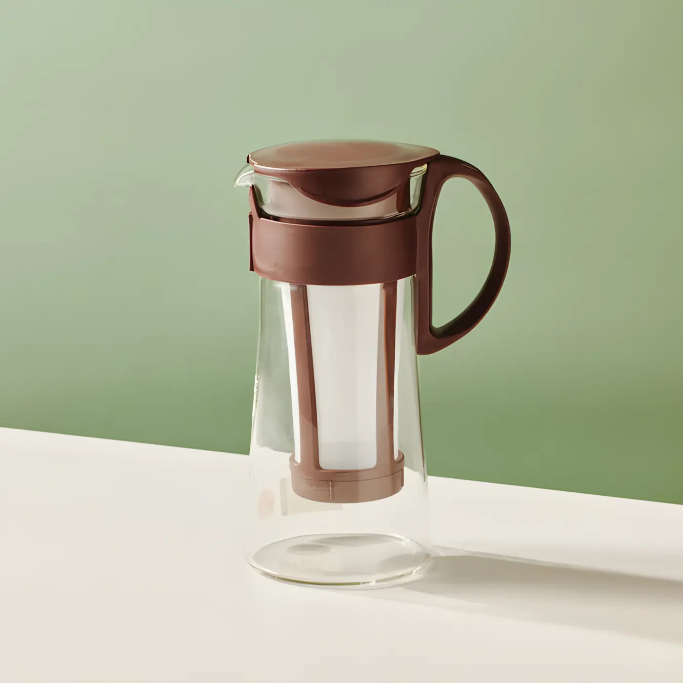 Hario Mizudashi Cold Brew 1L brązowy – dzbanek do kawy i herbaty na zimno z filtrem, packshot