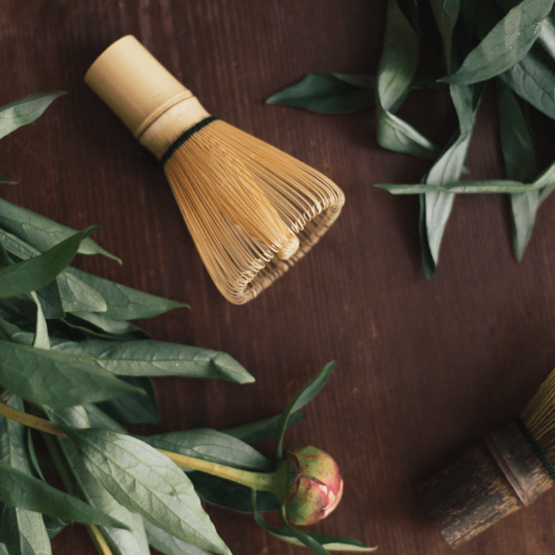 Zestaw Hojicha 100g i miotełka Chasen