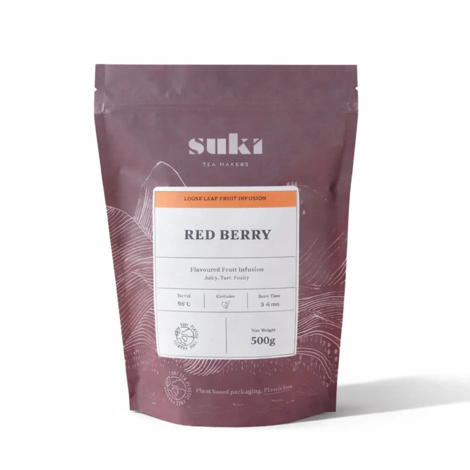 Herbata owocowa Suki Tea Red Berry 500 g – opakowanie herbaty liściastej na białym tle